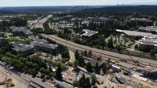 Cinematic Drone Panning Footage Microsoft Corporate Headquarters Microsoft Commons Microsoft — Vídeo de stock