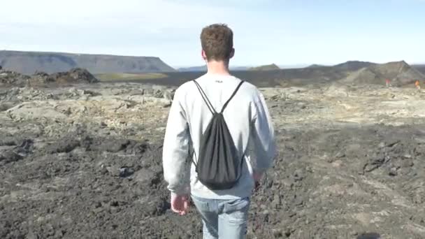 Passeggiata Vulcano Paesaggio Islanda — Video Stock