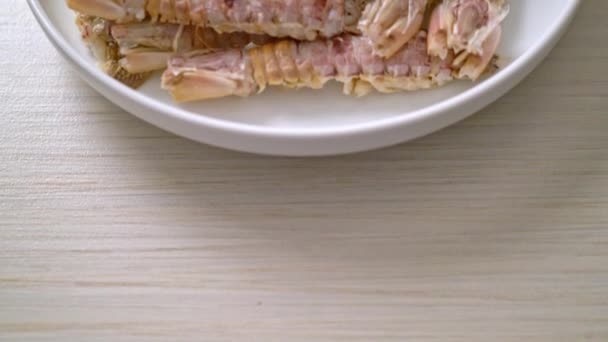 Crustáceos Camarões Estomatópodes Cozidos Vapor Com Molho Picante Frutos Mar — Vídeo de Stock