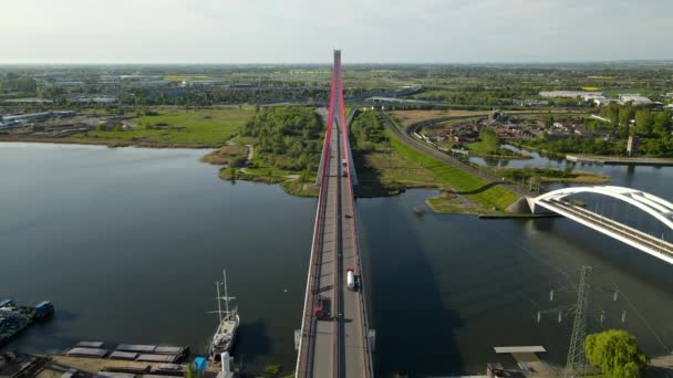 第三个千年约翰 保罗二世桥 Third Millennium John Paul Bridge 是一座横跨波兰格但斯克 Gdansk 的马特瓦 — 图库视频影像