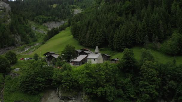 Panorama Vista Para Vale Montanha Alpina Aldeia Martin Calfeisental Gigerwaldsee — Vídeo de Stock