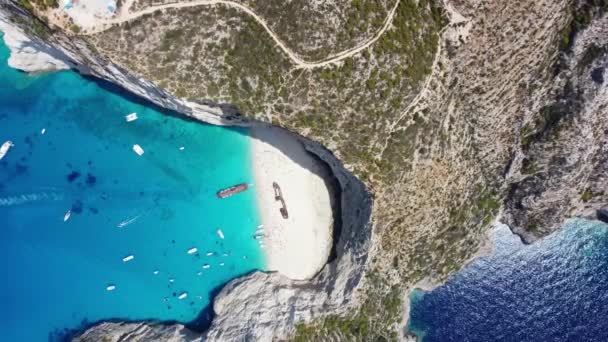 Luchtfoto Van Boten Navagio Beach Shipwreck Beach Zakynthos Ionische Eilanden — Stockvideo