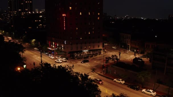 Aufnahmen Eines Alten Motelgebäudes Bei Nacht Chicago Illinois — Stockvideo