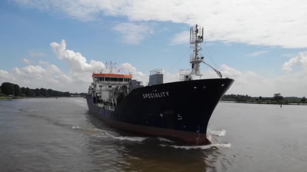 Low Aerial Forward Bow View Speciality Oil Tanker Navigating Oude — Stock Video