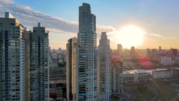 Torres Residenciais Cidade Com Sol Brilhante Fundo Puerto Madero Buenos — Vídeo de Stock