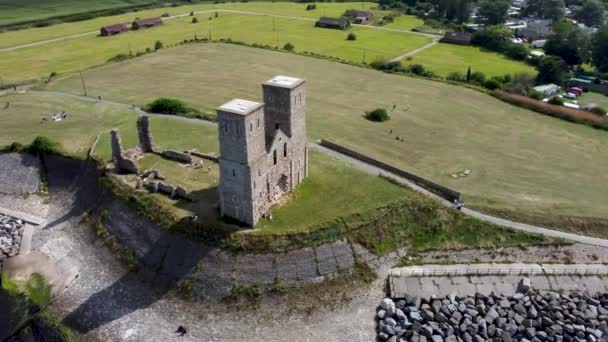 Hohe Drone Ansicht Der Reculver Towers Kent Historisches Interesse — Stockvideo