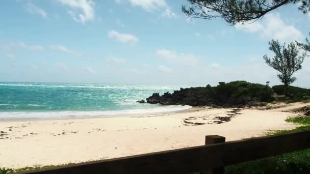 John Smith Bay Beach Smith Kilisesi Bermuda Kasırga Mevsimi Başlarken — Stok video