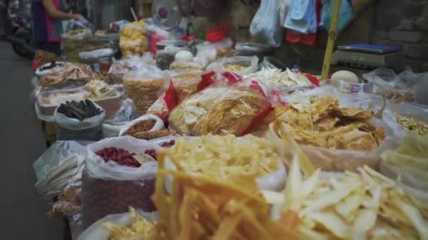 Macau Closeup Assorted Dried Produce Street Market — Stock Video