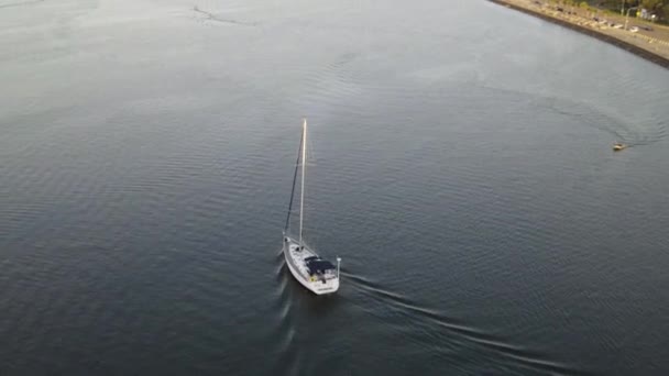 Yacht Returning Port Race Regatta Lake Pontchartrain New Orleans Louisiana — Stock video