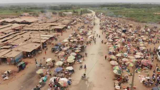 Ταξίδι Αριστερά Πάνω Από Την Άτυπη Αγορά Caxito Στην Αγκόλα — Αρχείο Βίντεο