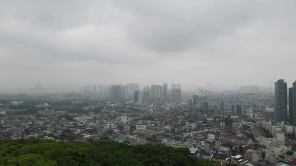 Letecký Záběr Vysoko Nad Panoramatem Města Soulu Jižní Koreji — Stock video