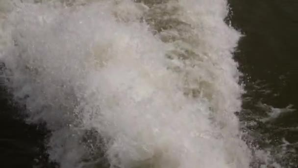 Close Shot Propeller Throwing Huge Burst Water Motorboat — Stock Video