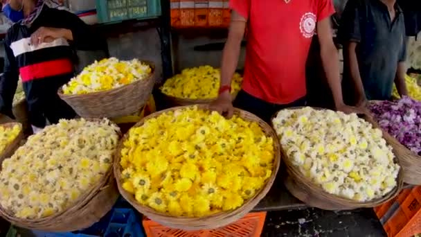 Variedade Tons Mercado Flores Durante Dussera Festival Mumbai Índia Rastreamento — Vídeo de Stock