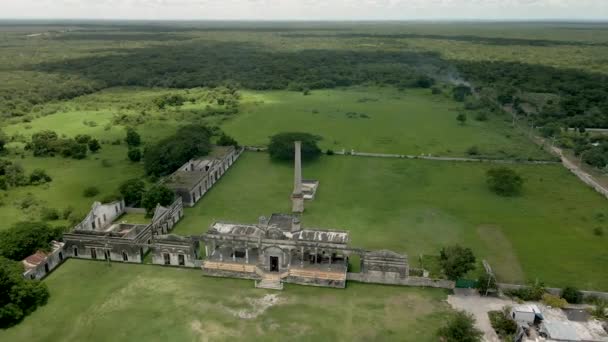 Фронтальный Вид Старой Гасиенды Юкатане — стоковое видео