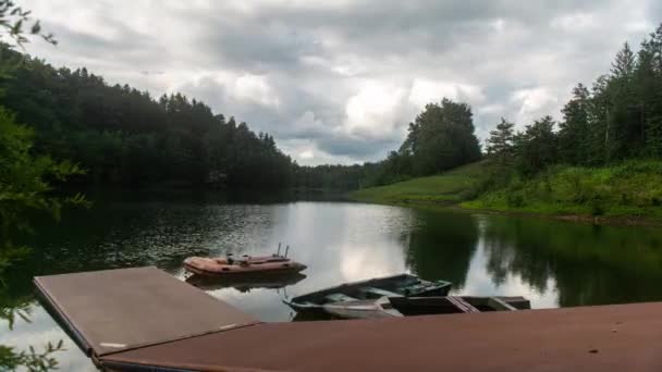 Timelapse Upcoming Storm Water Has Perfect Reflection Boats Drifting — Stock Video