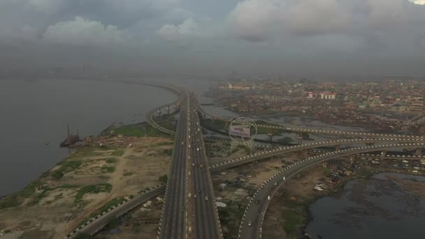 The Third Mainland Bridge is 11.8km long, its the longest of three road bridges crossing Lagos Lagoon. The structure connects the commercial district of Lagos Island to the mainland section of Lagos