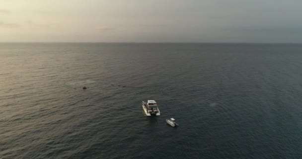 Sunset Yacht Resa Santa Marianita Stranden Ecuador — Stockvideo