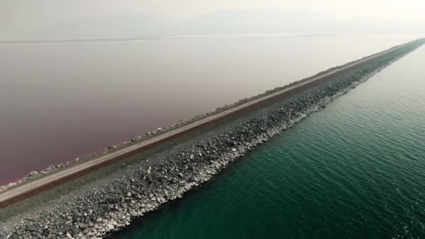 Pink Blue Water Lake Great Salt Lake Utah — Stock video