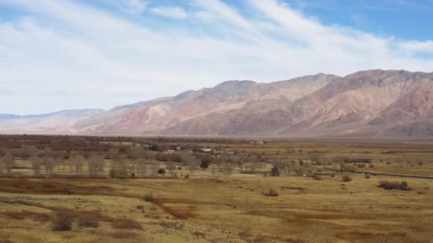 Doğu Sierra Vadisi Nin Zemininde Hava Akımı Sol Görünüm — Stok video