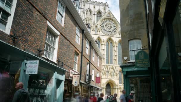 York 2021 Pohled York Minster Cathedral Busy Street York Time — Stock video