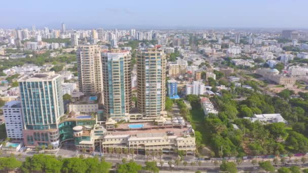 Légi Drón Oldalra Néző George Washington Avenue Felhőkarcolók Felhőkarcolók Dominikai — Stock videók