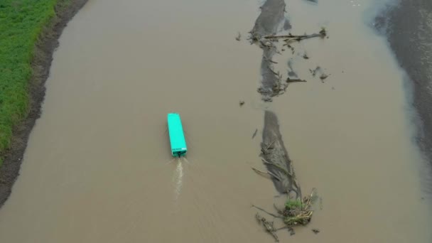 Aeronave Barco Que Desce Rio Selva — Vídeo de Stock