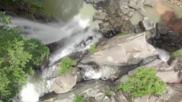 Luchtvogels Oog Van Top Van Enorme Waterval Jungle — Stockvideo