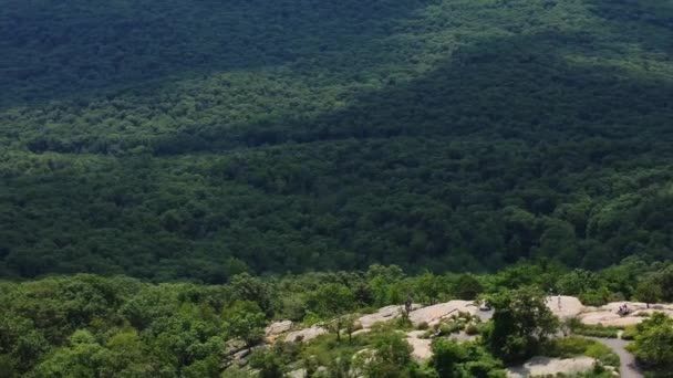 Drohnenaufnahmen Des Feuerturms Bear Mountain New York Mit Blick Auf — Stockvideo