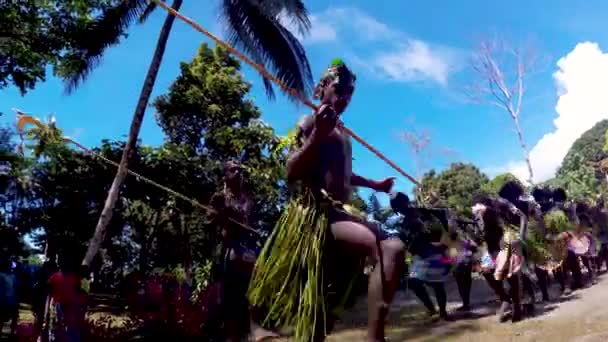 Hagyományos Színes Törzsi Éneklés Bambusz Táncelőadás Pápua Guineai Bougainville Ben — Stock videók