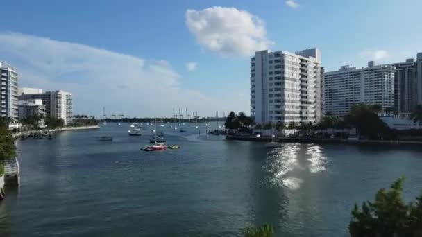 Drone Aerial View Boats Building Venetian Islands Miami Florida Stati — Video Stock