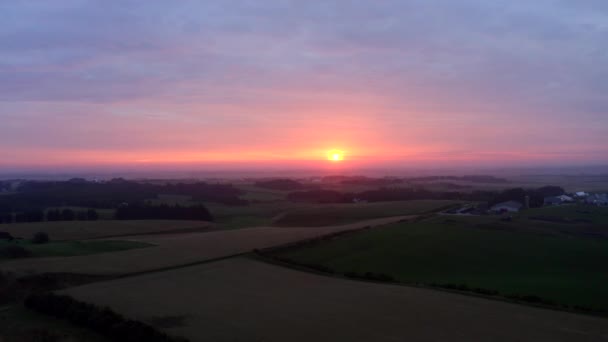 Sonnenaufgang Über Der Schönen Dänischen Landschaft — Stockvideo