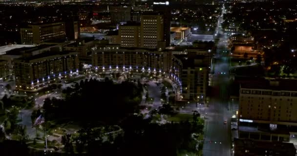 Omaha Nebraska Aerial Pan Vänster Profil Skott Den Populära Turner — Stockvideo