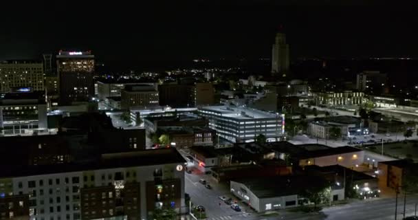 Lincoln Nebraska Panela Circular Aérea Centro Cidade Com Edifícios Iluminados — Vídeo de Stock