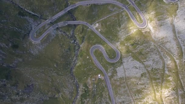 Aerial Tilt Transfagarasan Road Stunning Road Mountains Bends Hairpin Turns — Stock Video