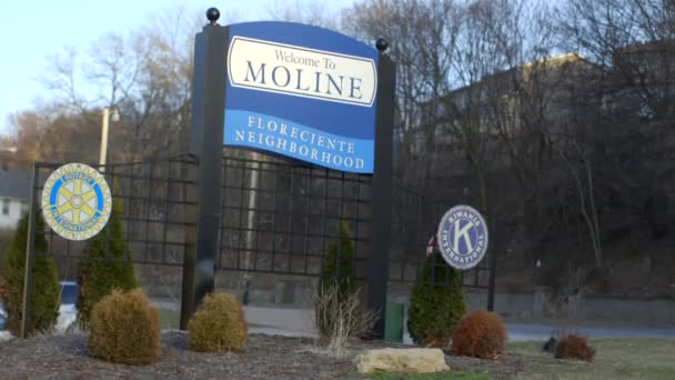 Benvenuti Moline Signage Confine Del Quartiere Floreciente Moline Illinois Lasso — Video Stock