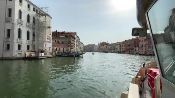 Путешествие Гранд Каналу Венеции Италия Общественном Водном Автобусе Vaporetto — стоковое видео