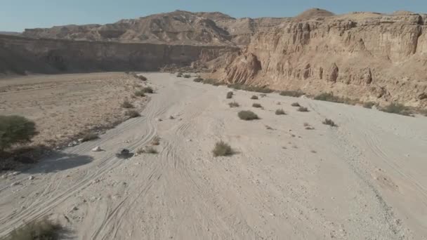 Een Jeep Ride Diep Negev Woestijn Van Israël — Stockvideo
