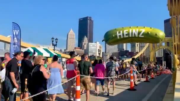 Time Lapse Pittsburghs Famous Picklesburgh Pickle Festival American Food Festival — Stock Video