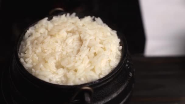 Timelapse Arroz Cozinhando Uma Panela Pequena — Vídeo de Stock