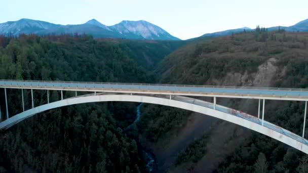 Drone Video Car Hurricane Gulch Bridge Parks Highway Alaska Route — Stock Video