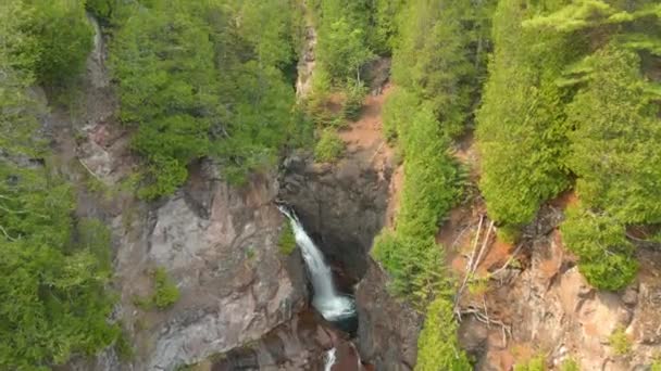 Caribou Falls Minnesota Superior National Forest North Shore Area — Stock video