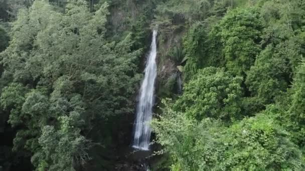 Flug Über Wasserfall Thailand — Stockvideo