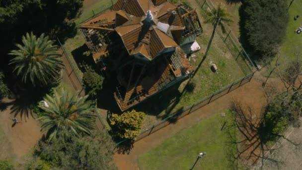 Aerial Tambito Rundown Dance Hall Palermo Buenos Aires Argentina Lowering — Vídeos de Stock