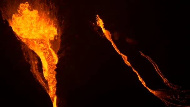 Több Szökőkút Láva Felrobban Nagy Hawaii Szigeten — Stock videók