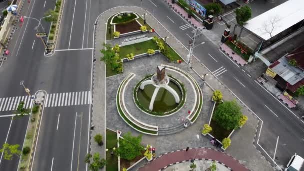 Vista Aérea Del Monumento Ciudad Bantul — Vídeos de Stock