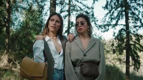 Two Beautiful Women Models Posing Camera Wearing Trendy Clothes Sun — Stock Video