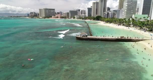 Luftaufnahme Küstenpanorama Von Indonesien Kristallklarem Wasser — Stockvideo