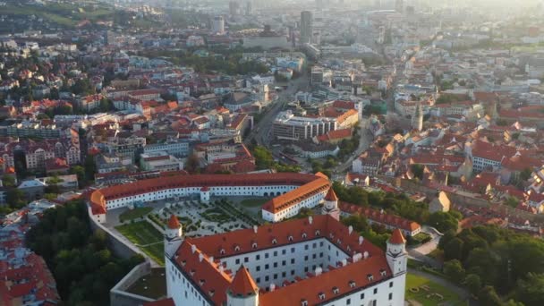 Ampla Foto Drone Revelando Castelo Bratislava Bratislava Eslováquia — Vídeo de Stock
