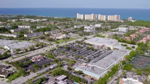 俯瞰佛罗里达州朱庇特市景观的空中景观 上升的 平缓的 无人驾驶的射击 — 图库视频影像