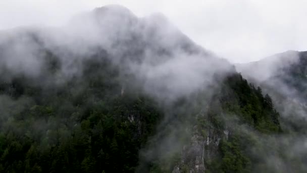 Eslovénia Misty Montanha Paisagem Aérea Zangão Mp4 — Vídeo de Stock